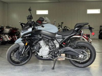 2026 CFMOTO 675NK — front three-quarter view