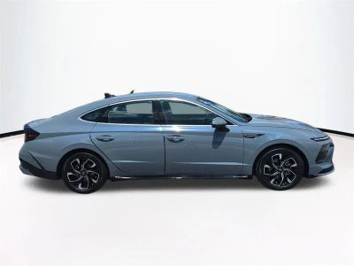 2024 Hyundai Sonata — interior view