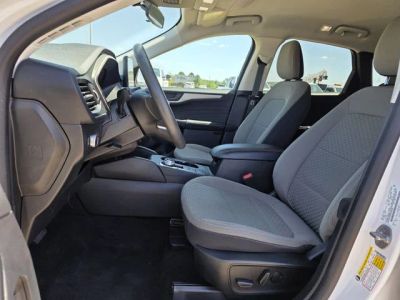 2022 Ford Escape - Photo 12