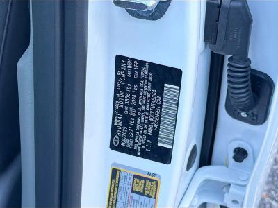 2026 Hyundai ELANTRA — photo 32 view