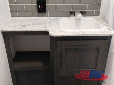 2025 Dutchmen RV Aspen Trail LE - Photo 33