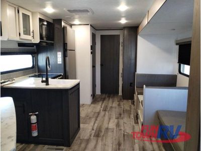 2025 Dutchmen RV Aspen Trail LE - Photo 13