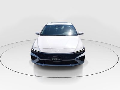 2025 Hyundai Elantra - Photo 2