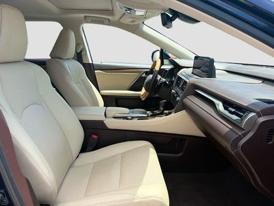 2020 Lexus RX - Photo 16