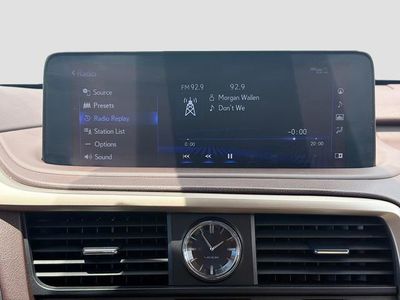 2020 Lexus RX - Photo 32