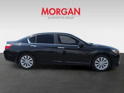 2015 Honda Accord — rear three-quarter view