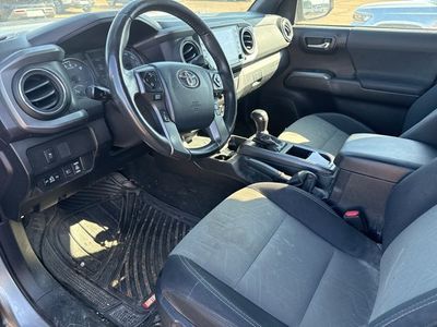 2020 Toyota Tacoma - Photo 8