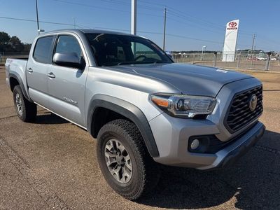 2020 Toyota Tacoma - Photo 3