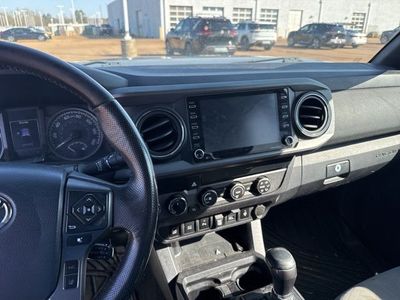 2020 Toyota Tacoma - Photo 11