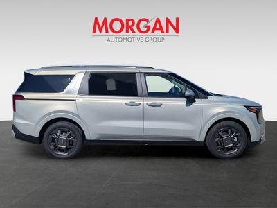 2026 Kia Carnival Hybrid — photo 8 view