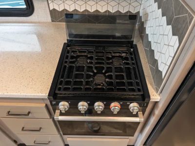 2022 Thor Motor Coach WINDSPORT — photo 14 view