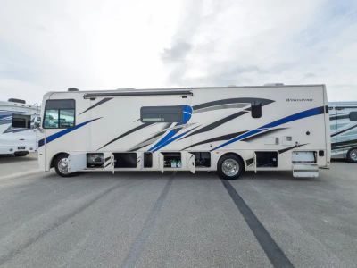 2022 Thor Motor Coach WINDSPORT — photo 39 view