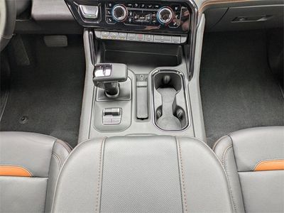 2025 GMC Sierra 1500 - Photo 18