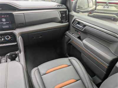 2025 GMC Sierra 1500 - Photo 16