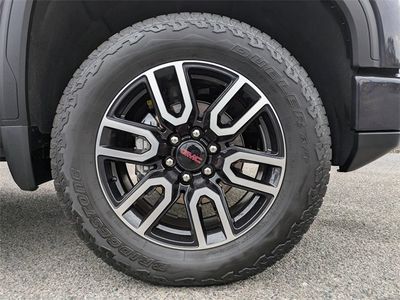 2025 GMC Sierra 1500 - Photo 10