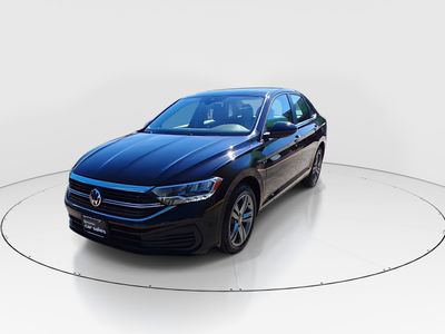 2024 Volkswagen Jetta - Photo 3