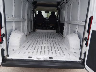 2023 Ram ProMaster Cargo Van — photo 16 view