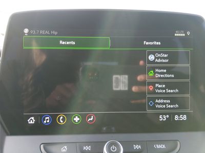 2025 Chevrolet Blazer — photo 18 view