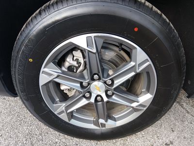 2025 Chevrolet Blazer — photo 10 view