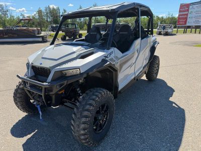 2026 Polaris General XP 4 1000 Sport — photo 9 view