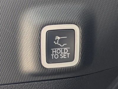 2026 Jeep Grand Cherokee — photo 13 view