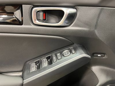 2026 Honda Civic Sedan Hybrid - Photo 14