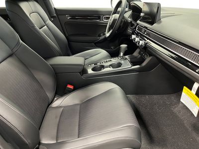 2026 Honda Civic Sedan Hybrid - Photo 27