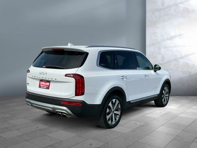 2022 Kia Telluride — engine compartment view