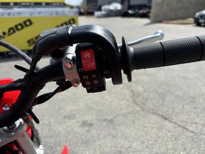 2026 Honda CRF125F - Photo 8