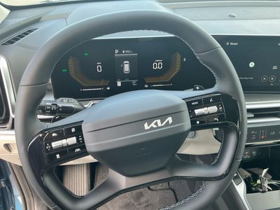 2026 Kia Sorento Hybrid — photo 14 view