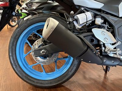 2025 Yamaha MT-03 - Photo 10