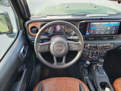 2025 Jeep Wrangler — photo 27 view