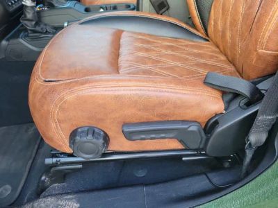 2025 Jeep Wrangler — photo 14 view