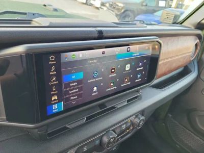 2025 Jeep Wrangler — photo 20 view