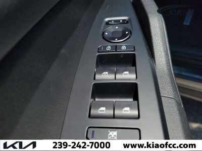 2026 Kia Sportage Hybrid — photo 19 view
