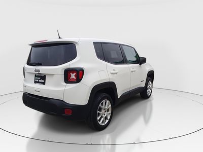 2023 Jeep Renegade - Photo 7
