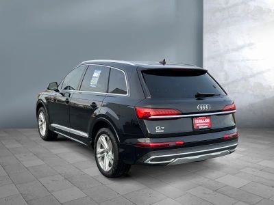 2024 Audi Q7 - Photo 2
