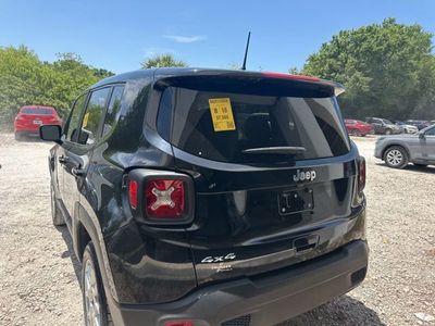 2023 Jeep Renegade - Photo 25