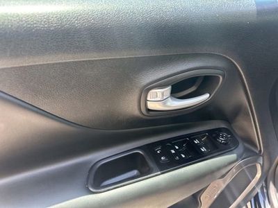 2023 Jeep Renegade - Photo 11
