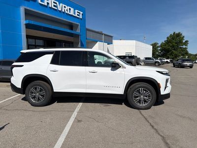 2026 Chevrolet Traverse - Photo 2