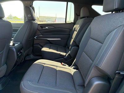 2026 Chevrolet Traverse - Photo 16