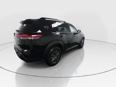 2025 Nissan Pathfinder — photo 7 view