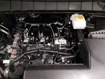 2025 Nissan Pathfinder — photo 9 view