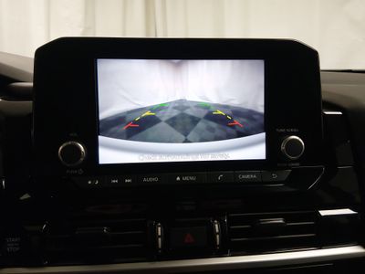 2025 Nissan Pathfinder — photo 16 view