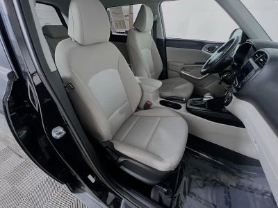 2023 Kia Soul — photo 26 view