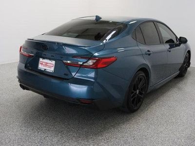 2025 Toyota Camry FWD - Photo 7