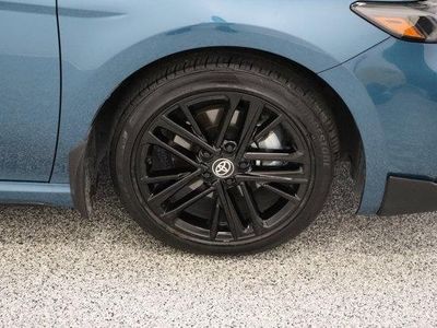 2025 Toyota Camry FWD - Photo 5