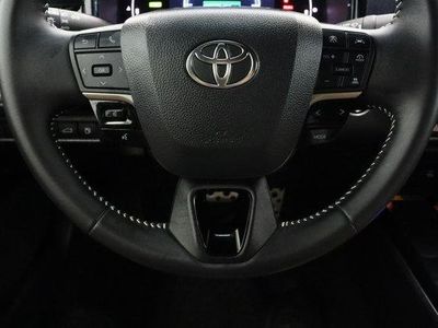 2025 Toyota Camry FWD - Photo 25