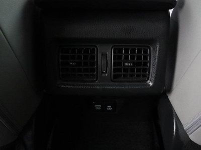 2025 Toyota Camry FWD - Photo 30