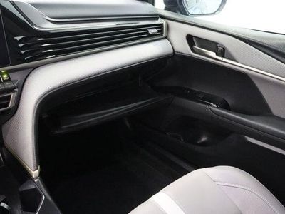 2025 Toyota Camry FWD - Photo 24
